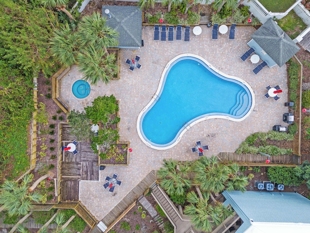 Hibiscus By the Sea - Stay for 5