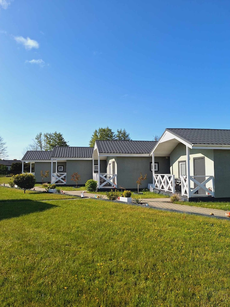 Holiday Homes Close to the Seaside Beach