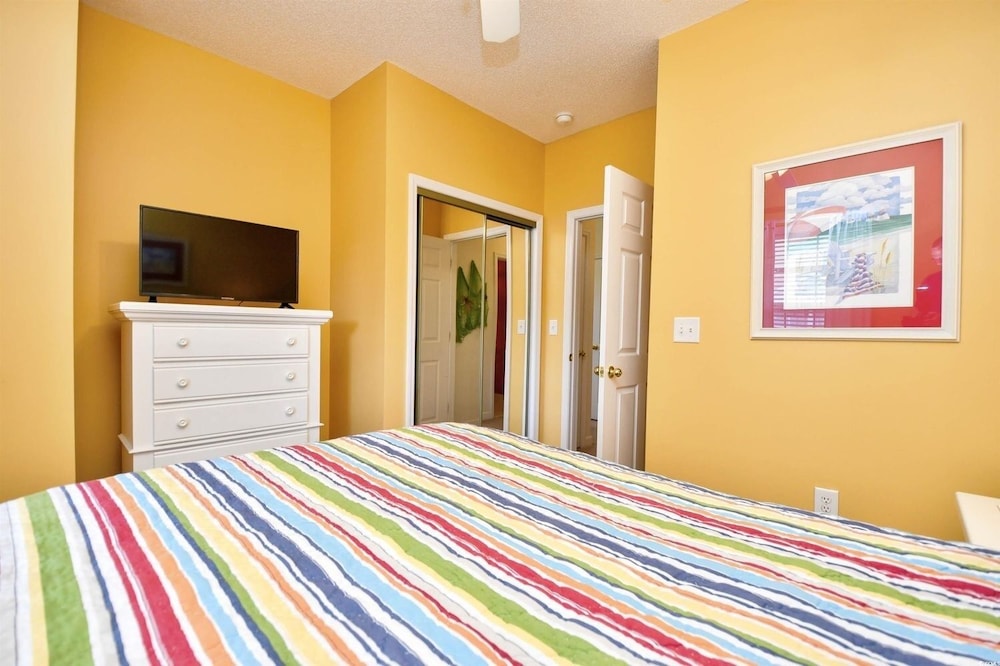 River Crossing 231 3 Bedroom Condo
