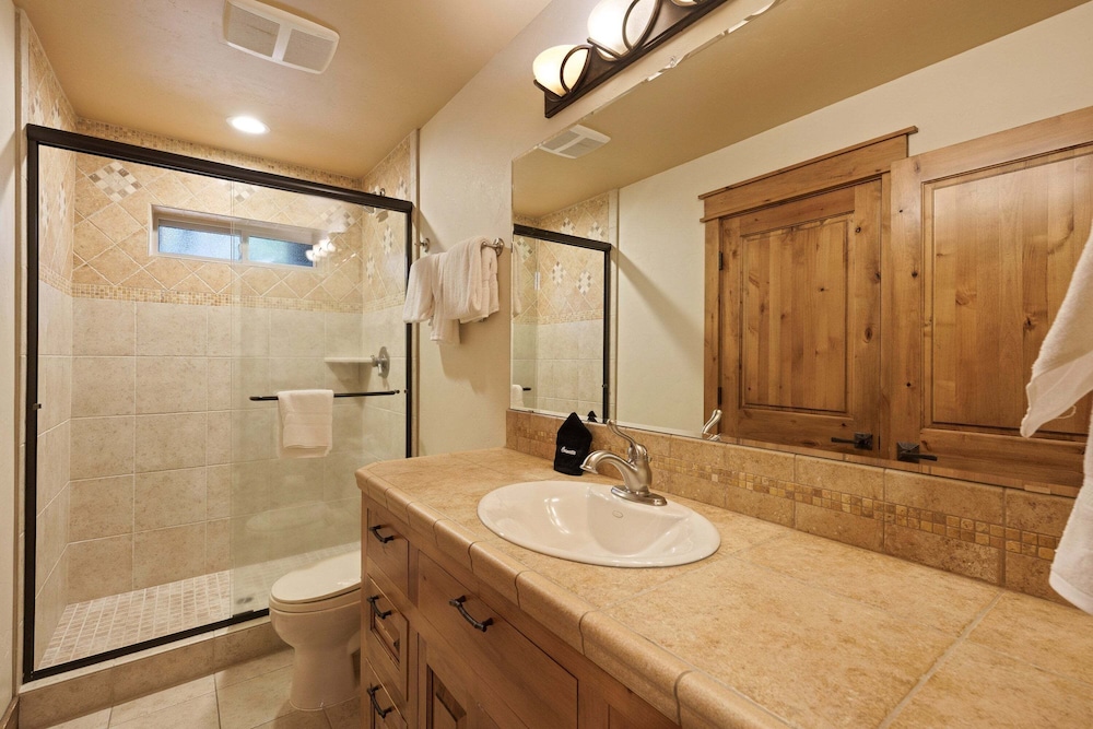 Wallowa 22 4 Bedroom Home