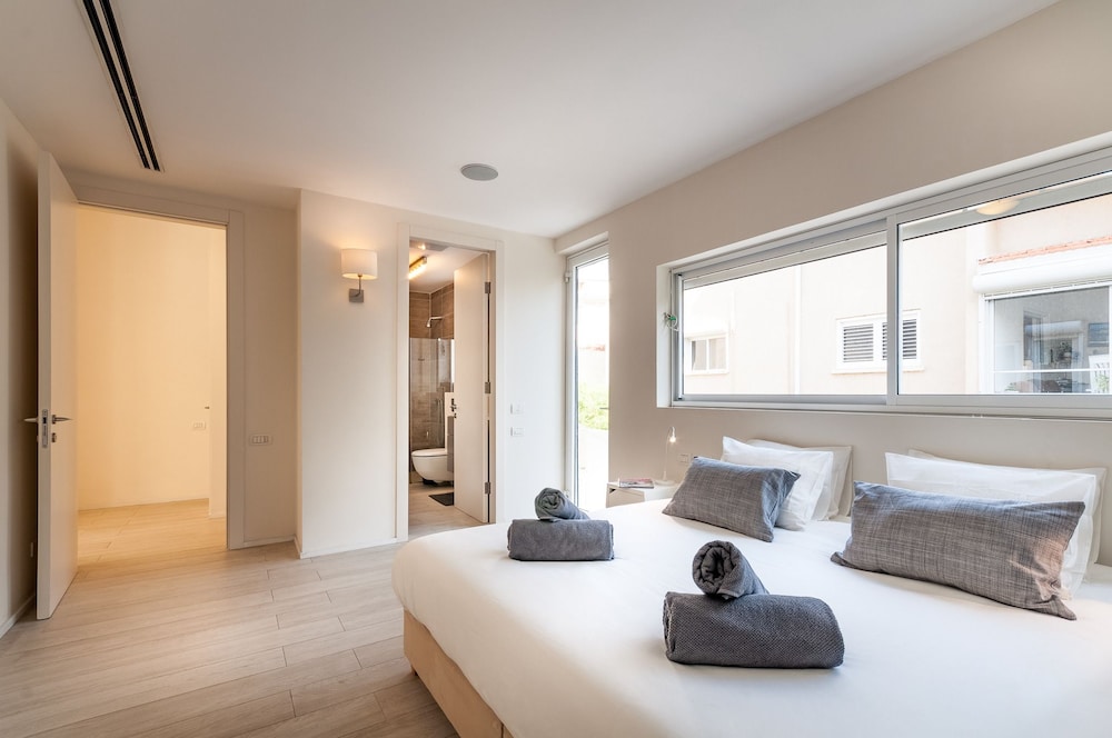 Magical Villa in Herzliya