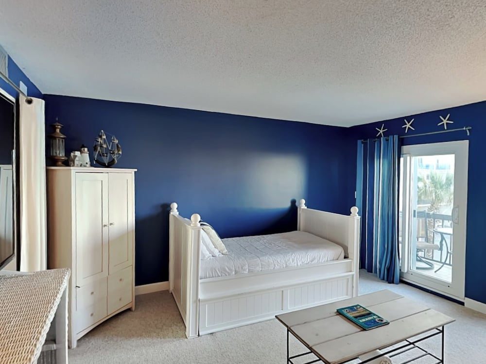 Pinnacle Port #A-117 by Southern Vacation Rentals
