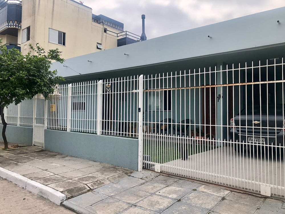 Prado Guest House