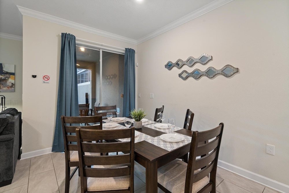 Championsgate Resort 4 Bedroom Private Pool Townhome 4 Townhouse
