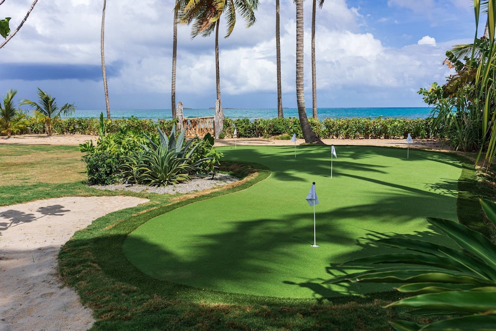 7-br Luxury Beachfront Paradise With Ocean Views