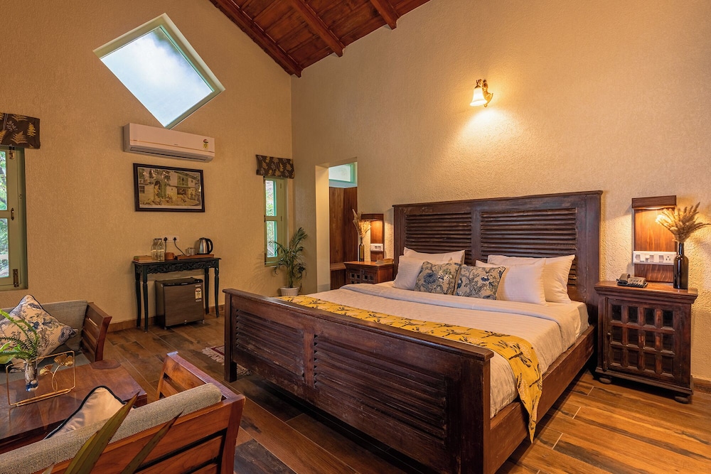 Echor Malusara Lakeview Retreat Bhimtal