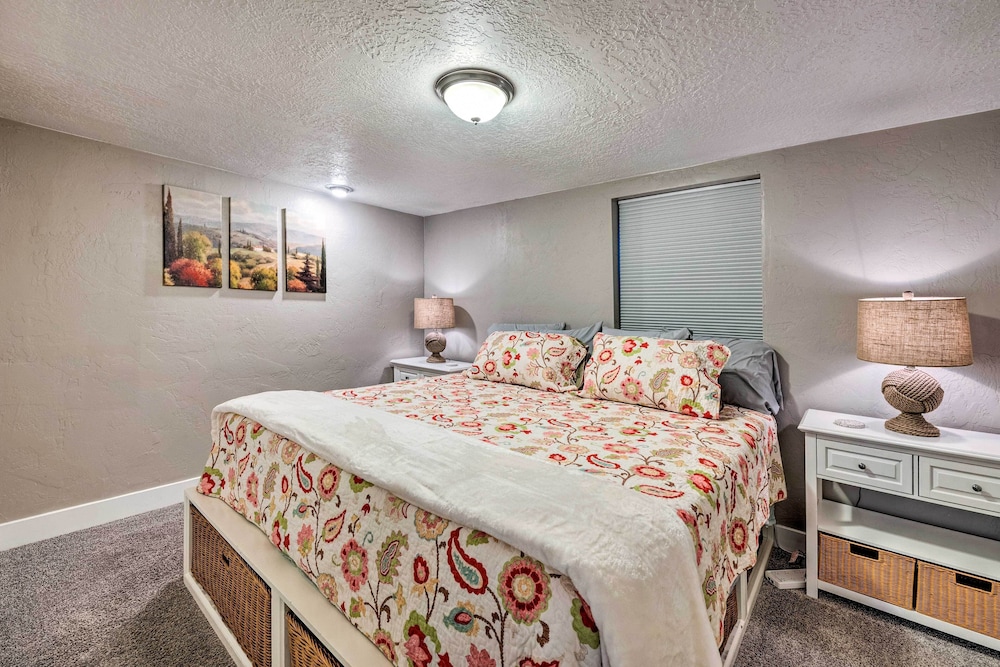 Modern Salt Lake City Apt.- 20mi to Snowbird!