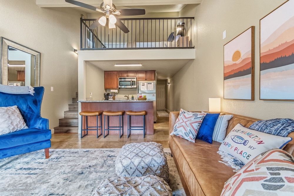 Clearwater Golden Escape On Lake Hamilton 2 Bedroom Condo