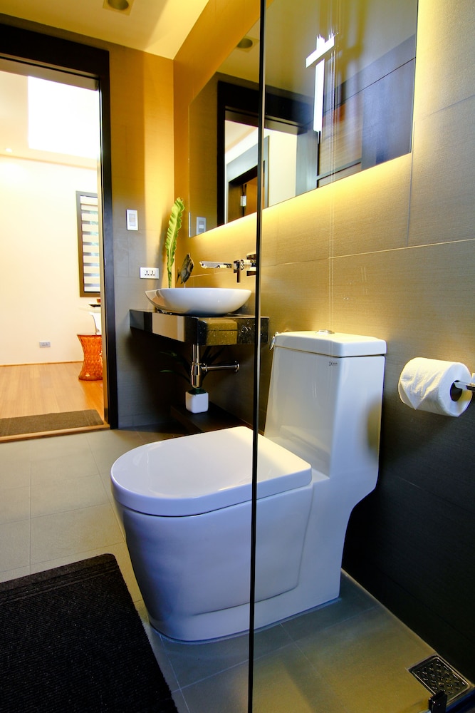 Boracay Suites