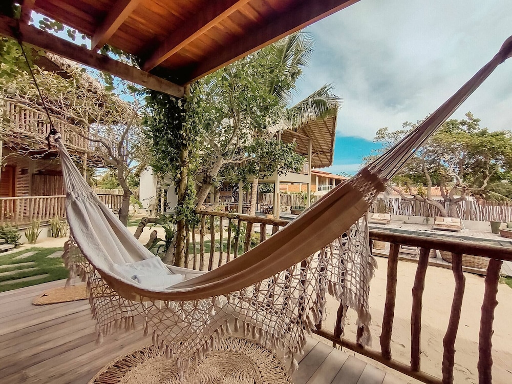 Unusual Accommodation With Pool not far From the Beach - by Feelluxuryholidays