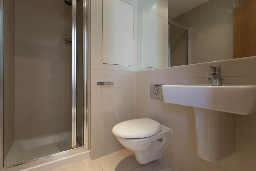 Princes Square Serviced Apartments by Concept Apartments