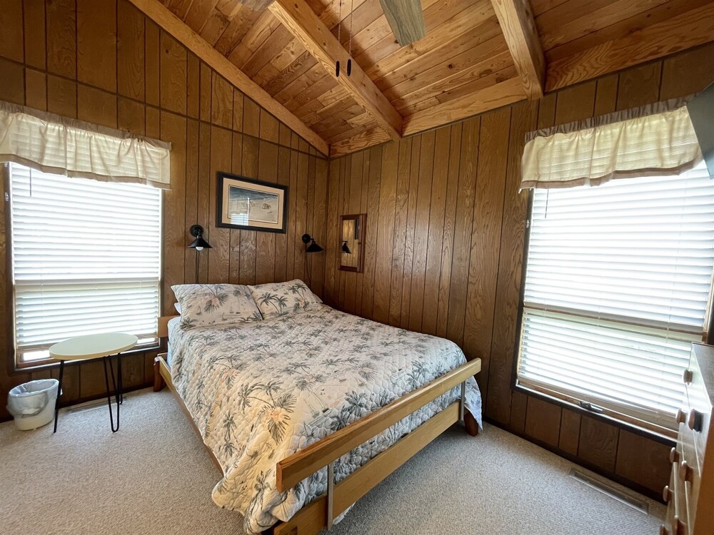 Exhale 3 Bedroom Cottage by RedAwning