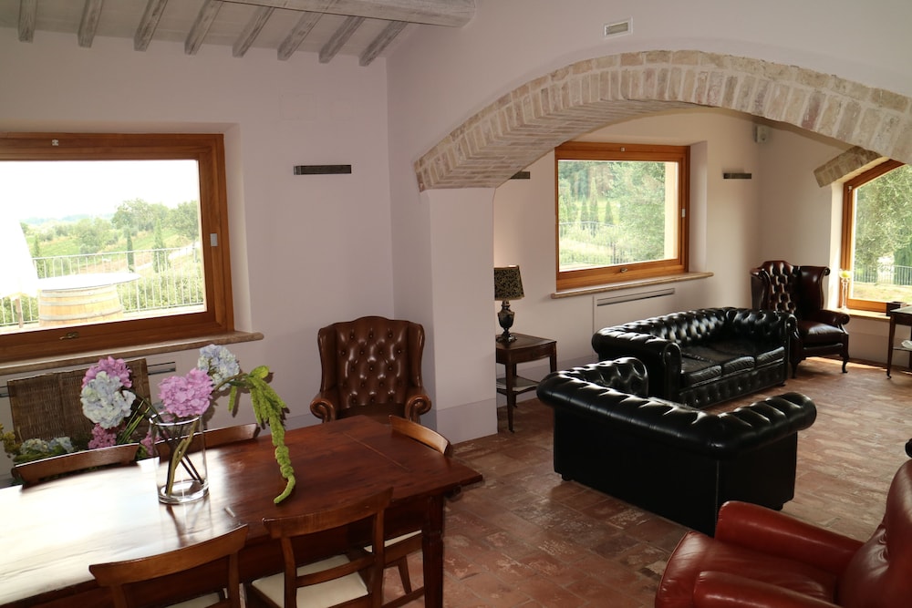 Le Buche Wine Resort & Spa