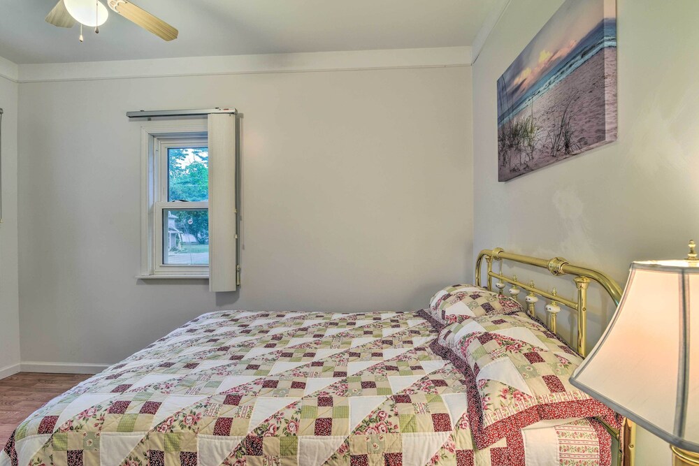 Cozy Family Cottage Near Village of Lexington view 5