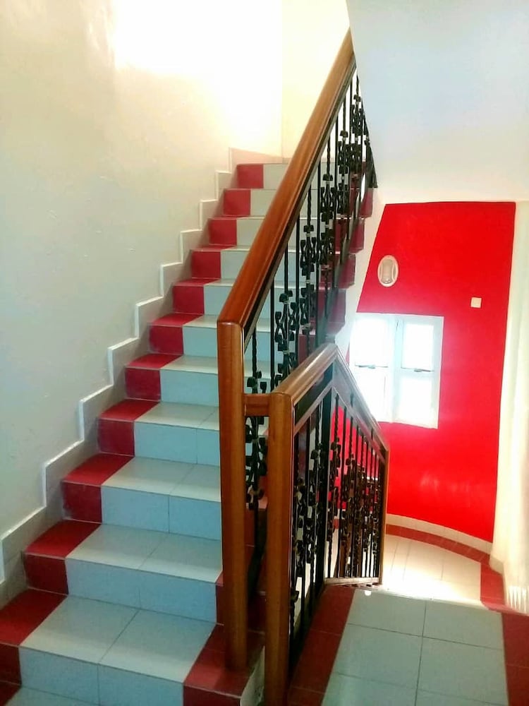 209-sailmaker view 5