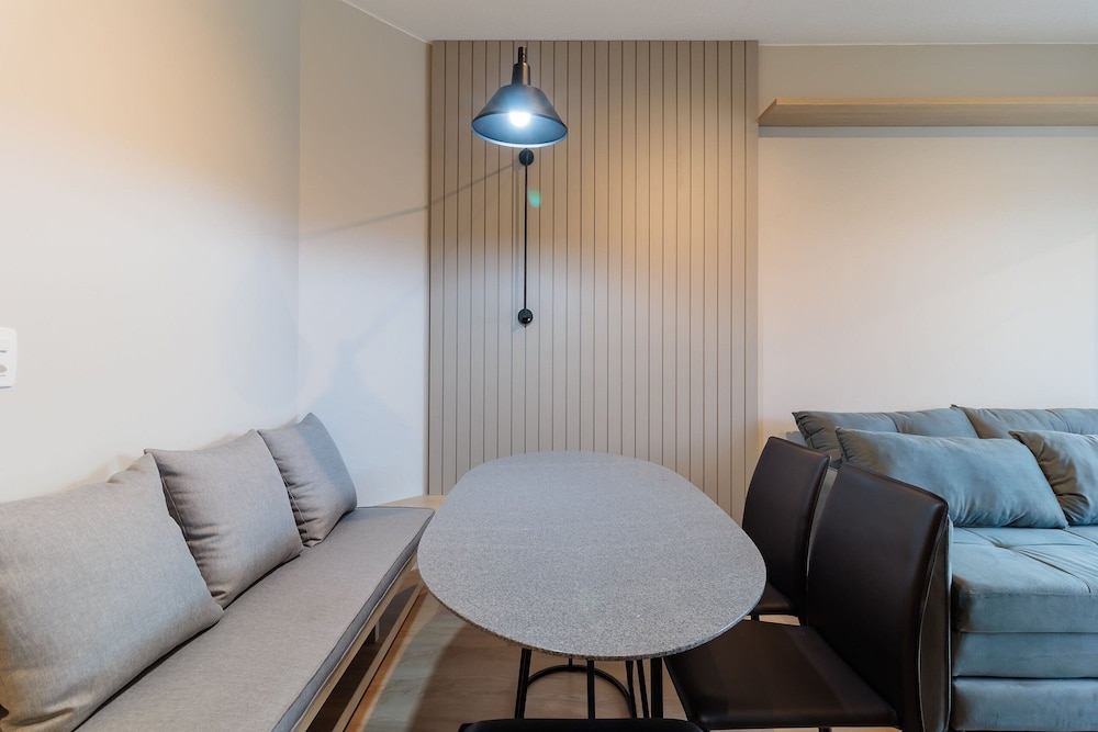Apt Charming Prox the Beach of Canas Idf105