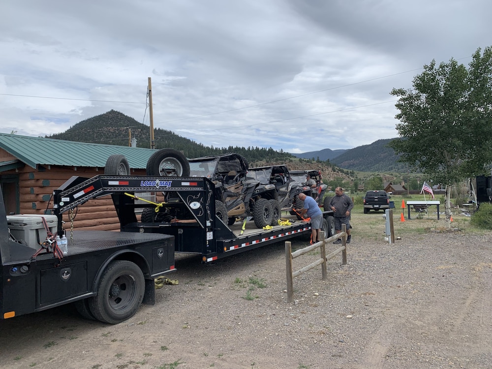 South Fork Lodge & RV Park