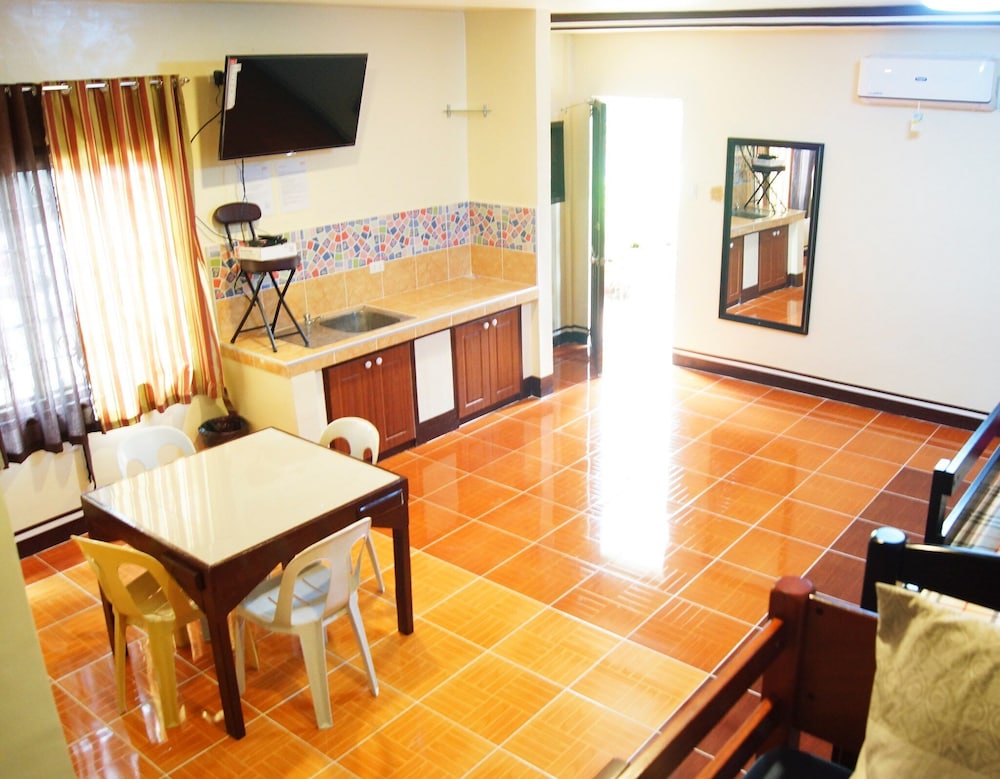 B&J Guesthouse and Functions Inc
