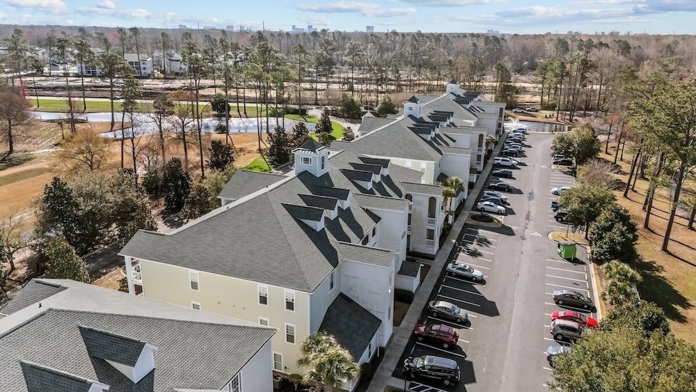 World Tour 306b 3 Bedroom Condo