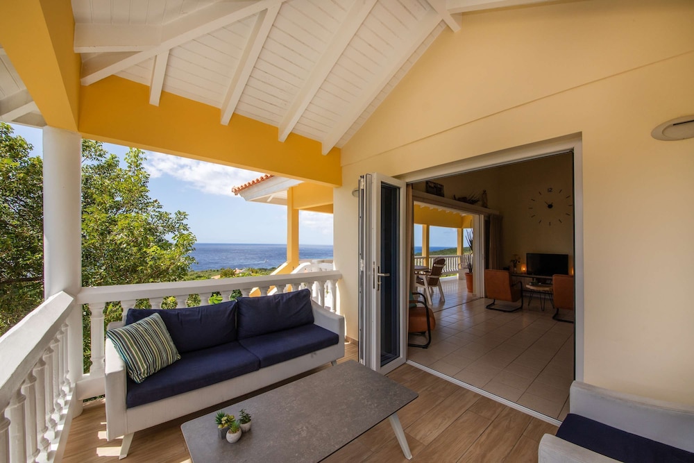 Tropical Twilight Haven Unwind in Style