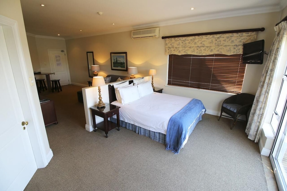 Kingfisher Lodge