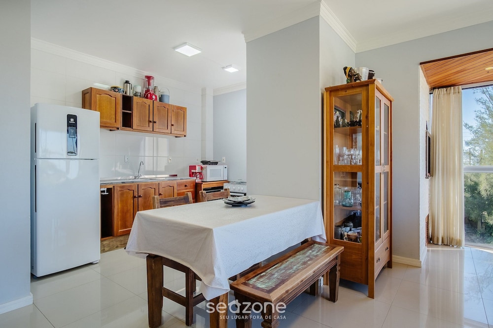 2 Bedroom Apartment 260m From the Beach Rib0201