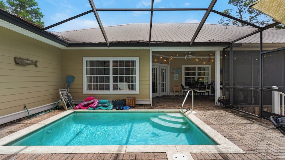 Seacrest 4BR w/ Private Heated Pool + Beach Access & Dolphin Cruise Ticket!