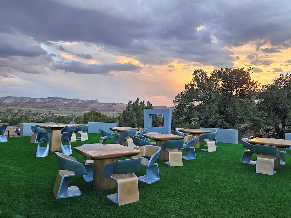 Clear Sky Resorts - Bryce Canyon - Unique Stargazing Domes 60