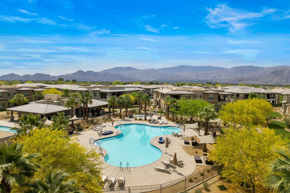A Luxurious Oasis Experience in Desert Palm