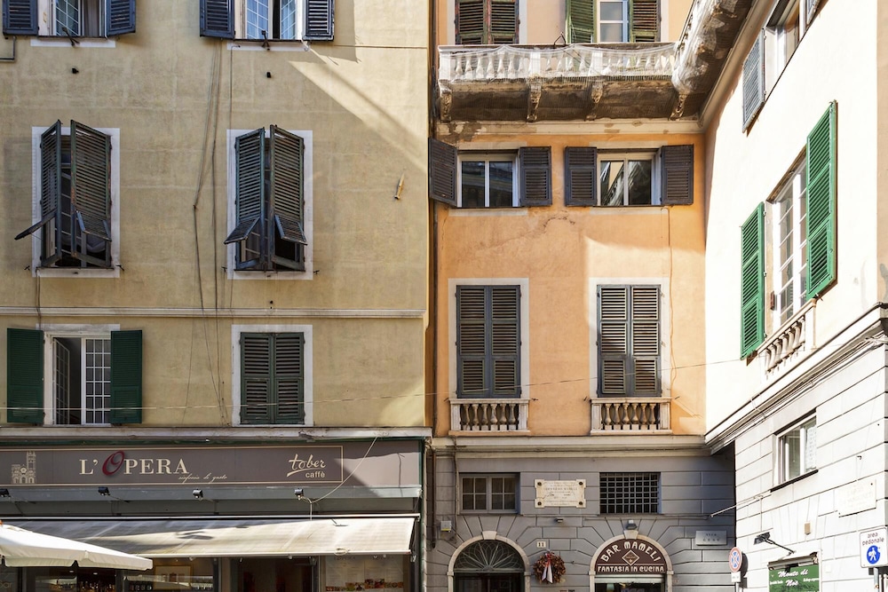 A Pochi Passi da Piazza de Ferrari view 5
