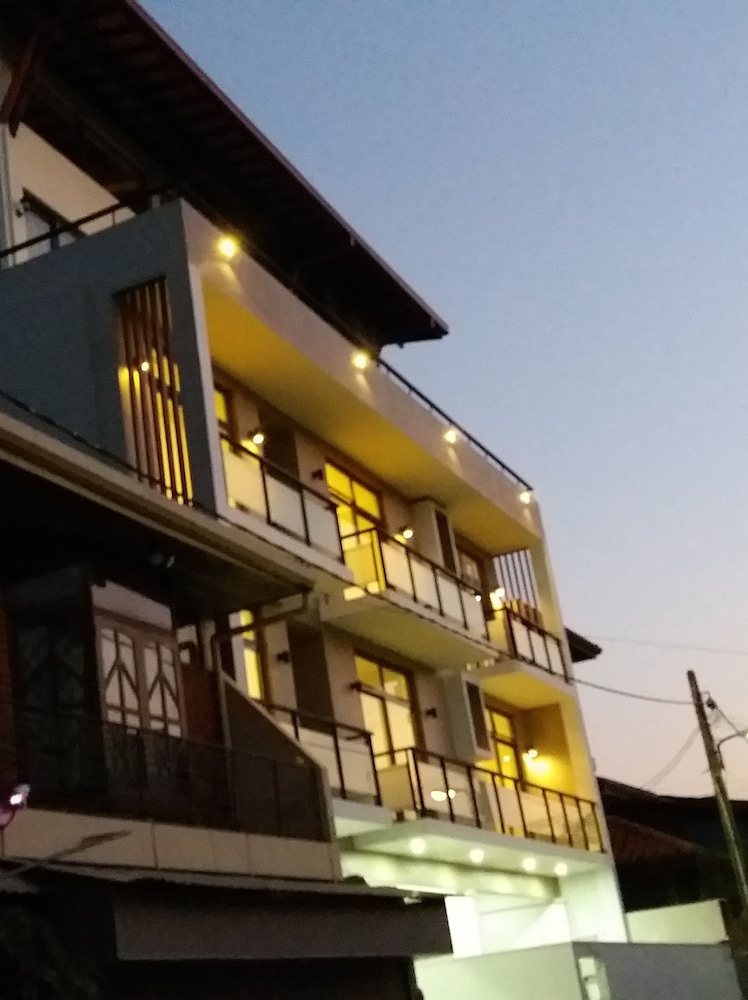 TJ'S Apartments