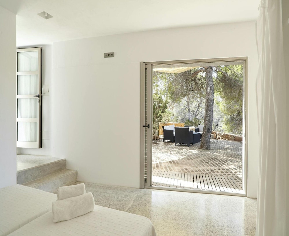 Luxury Villa With sea and Sunsets Views