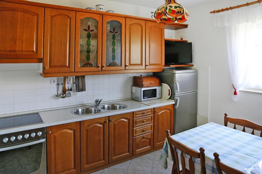 Biograd Beachside Family Apartment