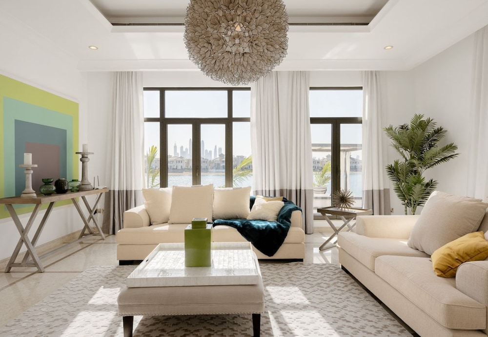 Beachfront Signature Villa - Mint Stay