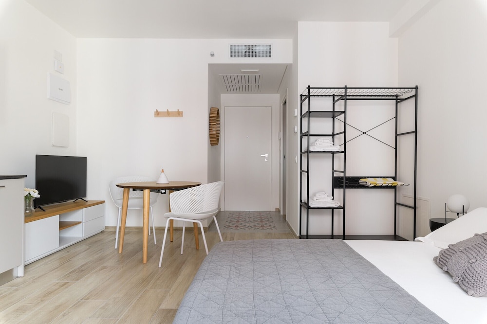 201 - Palazzo Murat - Apt 5 - LOC
