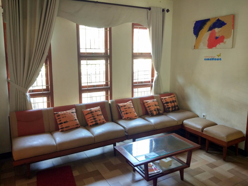 Rumah Tawa Guesthouse 2 view 2