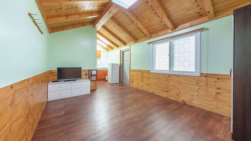 Gapyeong Sanneomeo Private Pension
