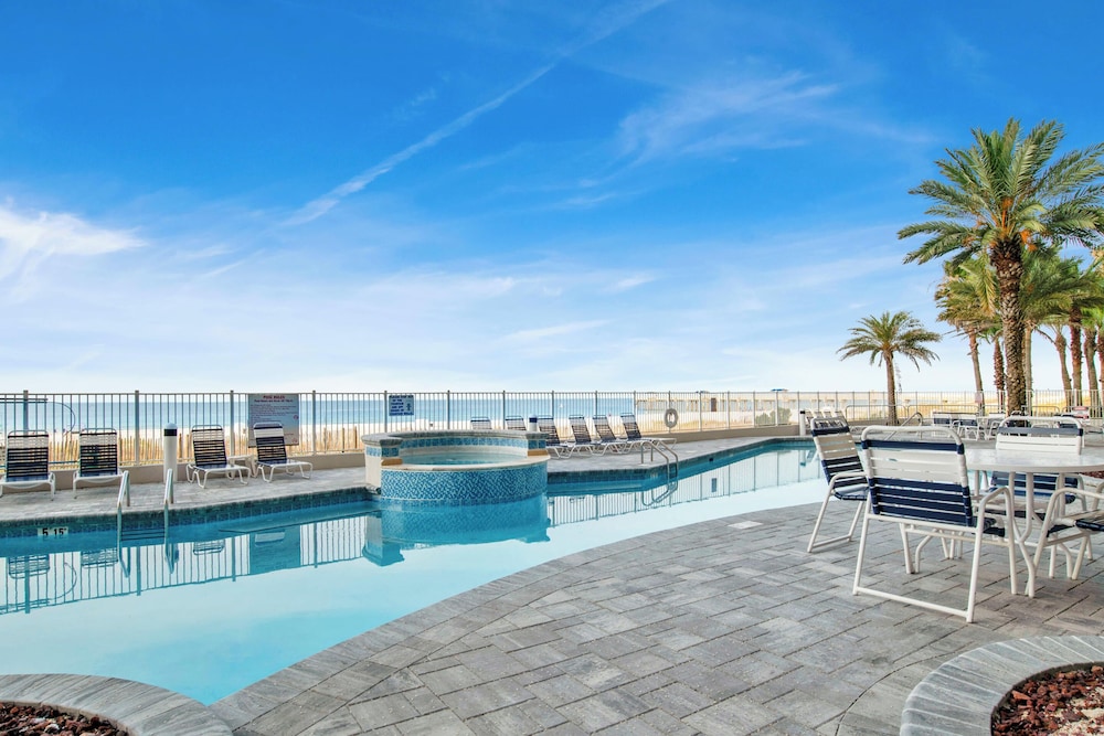 Admiral's Quarters #1406 by Southern Vacation Rentals
