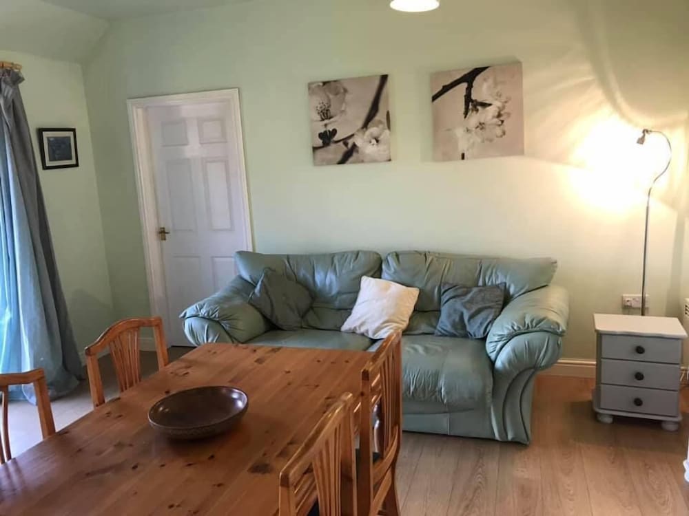 Setcops Farm Holiday Cottages