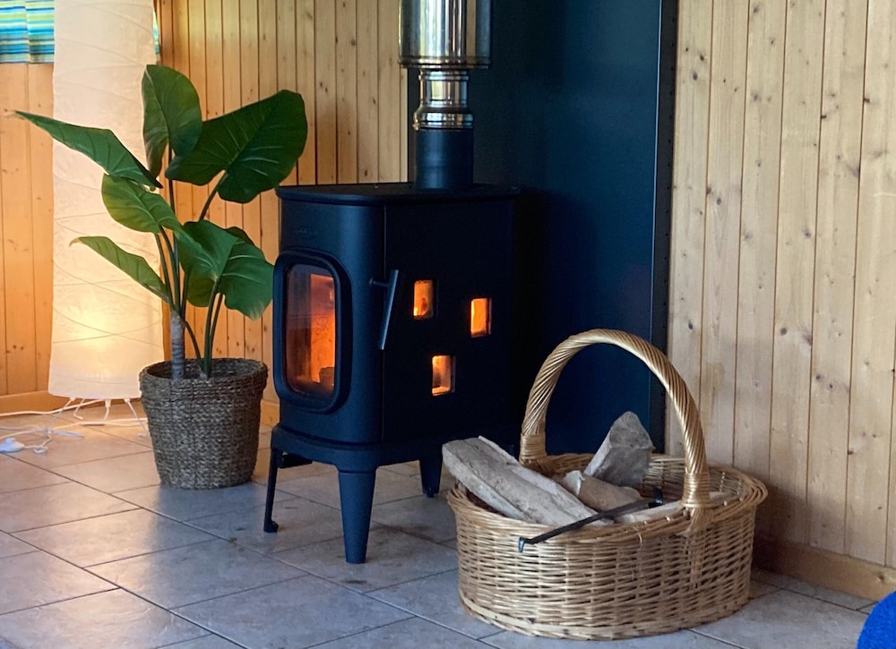 Charming Stay by the Meuse