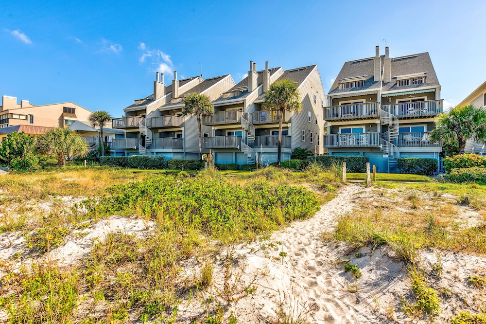 Pelican Pointe 4C