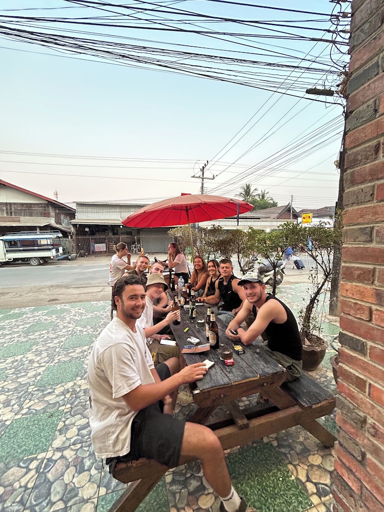 Vang Vieng Rock Backpacker Hostel