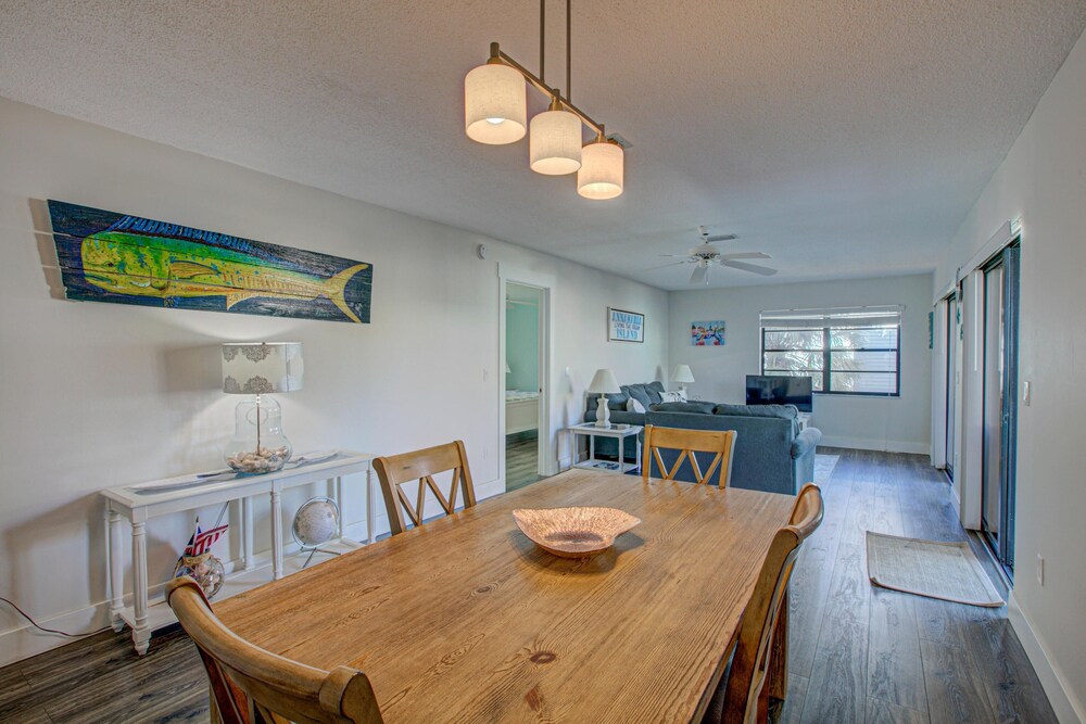 Anna Maria Island Beach Palms 7A