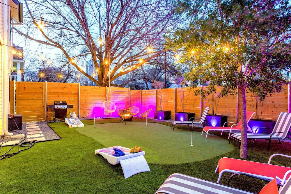 Eclectic Group Getaway With Pool Patio Fire Pit