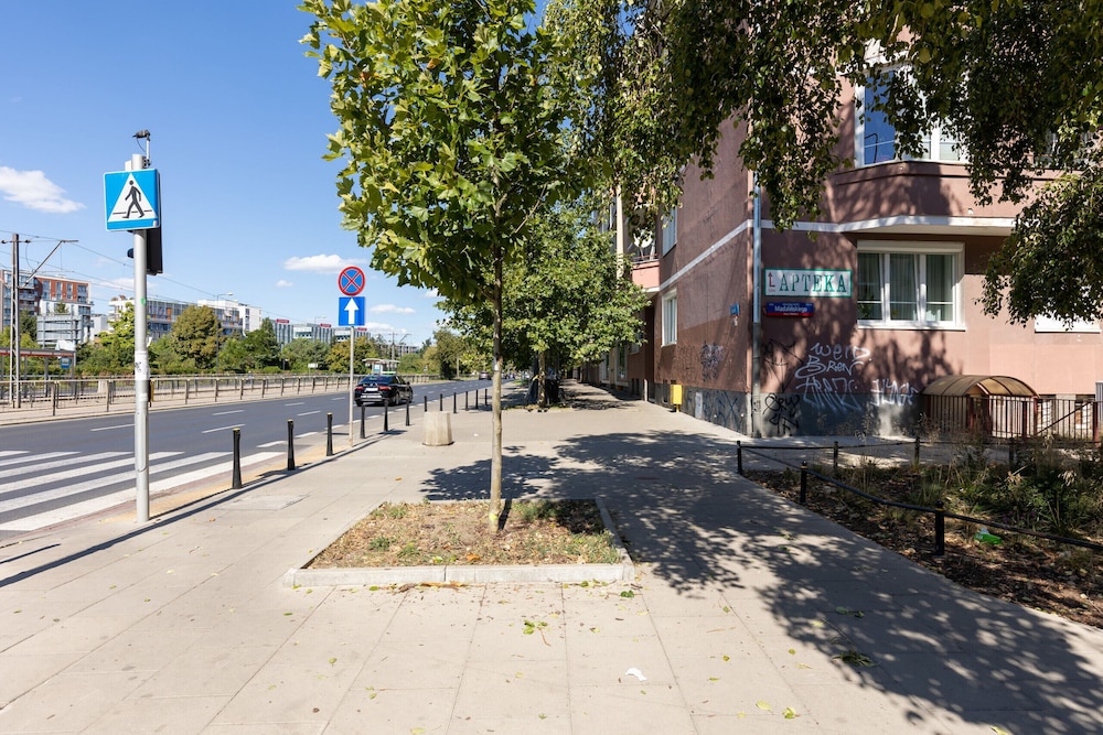 Photo 25