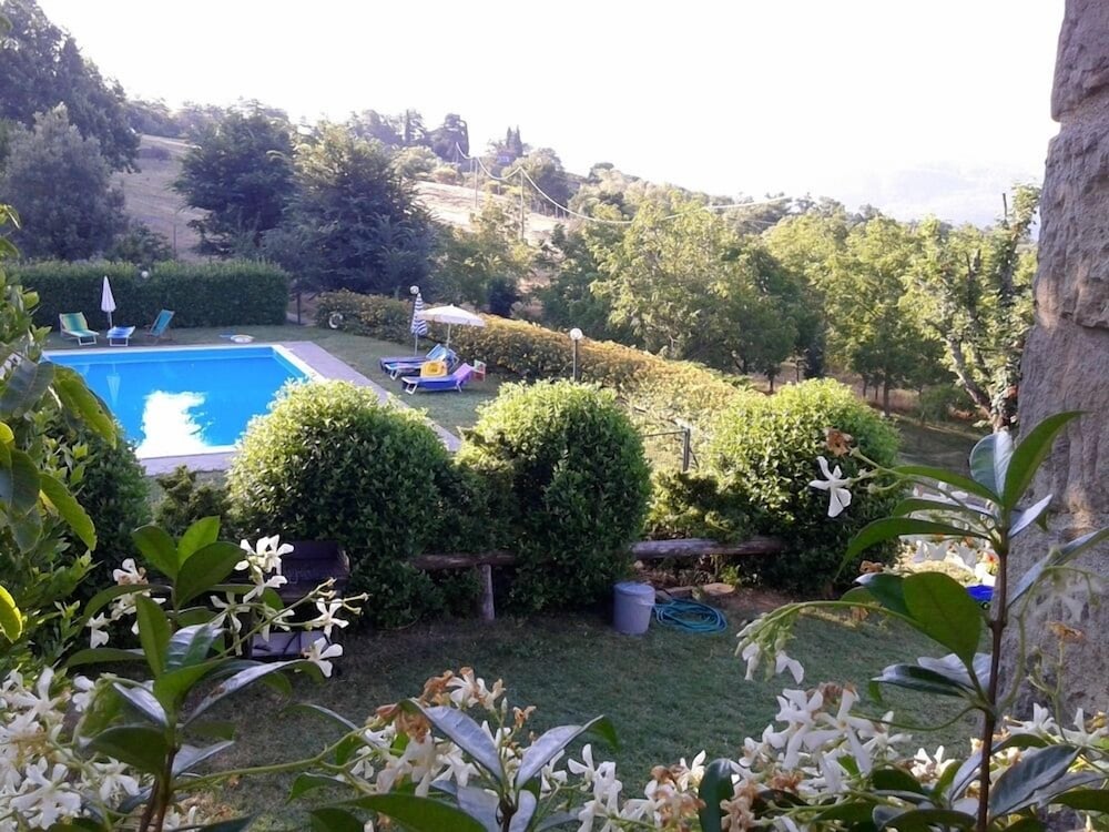 Agriturismo il Castelluccio view 5