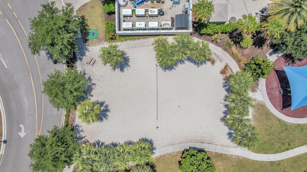 2027 MD - Windsor Westside Tranquil Haven