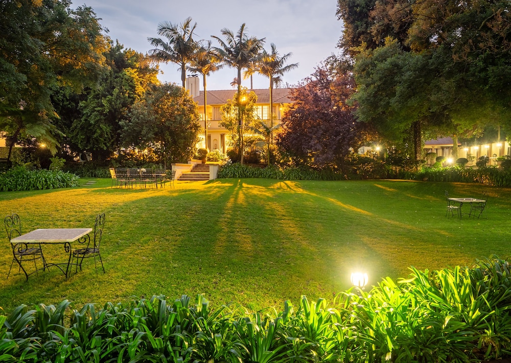 Johannesburg Vacations - 10 2nd Avenue Houghton Estate - Property Image 29