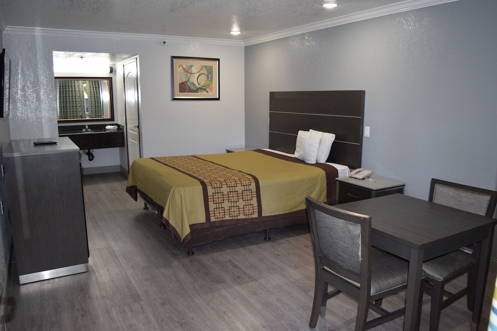 Budget Inn La Puente