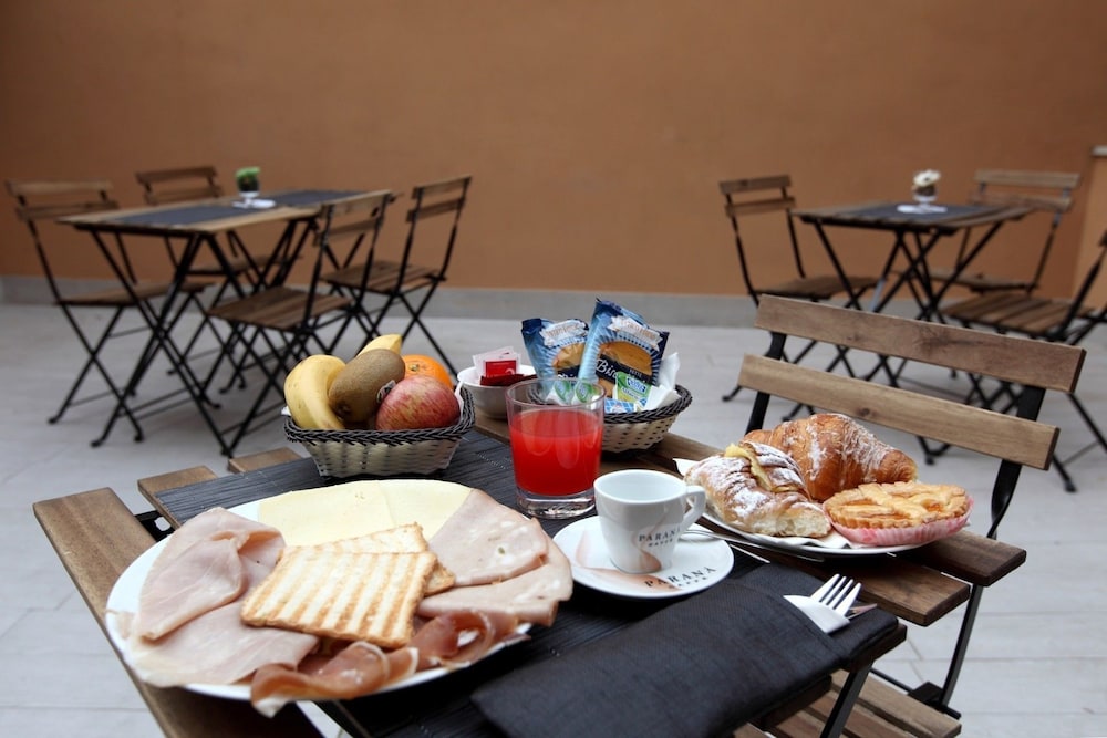 Suite Maggiore